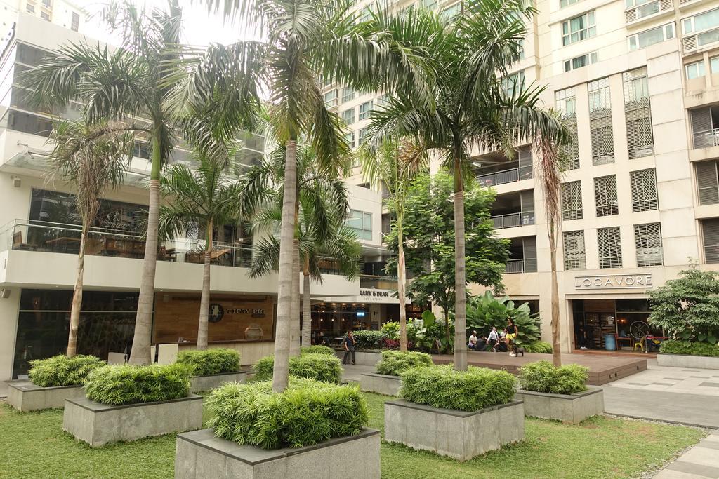 Luxury Condo At Forbeswood Parklane The Fort Bgc Makati City Exteriör bild